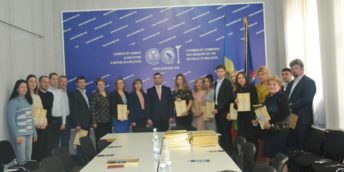 Peste 20 de companii autohtone au primit Certificatul de Membru a CCI a Republicii Moldova