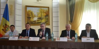 Peste 80 de reprezentanți ai mediului de afaceri au participat la Conferinţa „Posibilităţile de cooperare economică moldo-cehă în domeniul agriculturii”